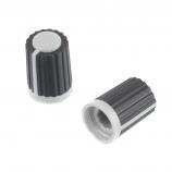 KA483-4 knoflík plastový, průměr 12mm, osa 6mm, černo/bílý